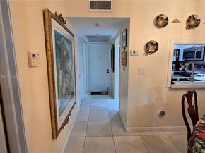 1101 Colony Point Cir 218, Pembroke Pines FL 33026