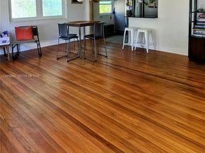 1135 NE 133rd St, North Miami FL 33161