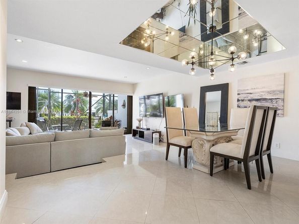 3620 Yacht Club Dr 503, Aventura FL 33180