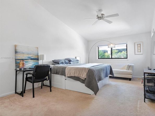 3620 Yacht Club Dr 503, Aventura FL 33180