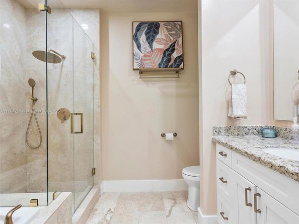3620 Yacht Club Dr 503, Aventura FL 33180
