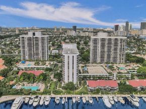 3620 Yacht Club Dr 503, Aventura FL 33180