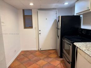 3660 NE 166TH St 609, North Miami Beach FL 33160