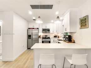 1801 NE 20th St, Fort Lauderdale FL 33305