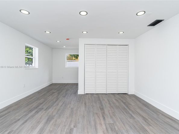 805 Sultan Ave, Opa-Locka FL 33054