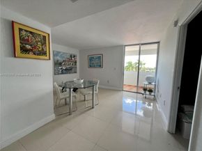 5050 NW 7th St 312, Miami FL 33126