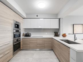 300 Sunny Isles Blvd 41405, Sunny Isles Beach FL 33160