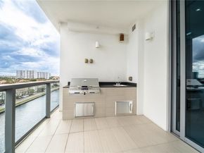 3300 NE 188th St 710, Aventura FL 33180