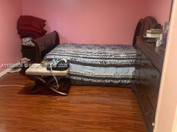 4249 NW 50th Ter, Lauderdale Lakes FL 33319