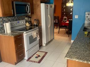4249 NW 50th Ter, Lauderdale Lakes FL 33319