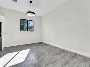5270 Plunkett St, Hollywood FL 33021