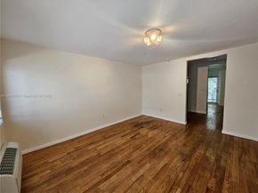 745 13th St 16, Miami Beach FL 33139