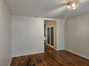 745 13th St 16, Miami Beach FL 33139