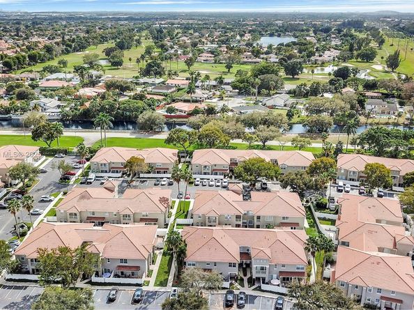 12654 SW 54th St, Miramar FL 33027