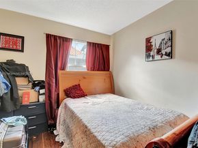 12654 SW 54th St, Miramar FL 33027