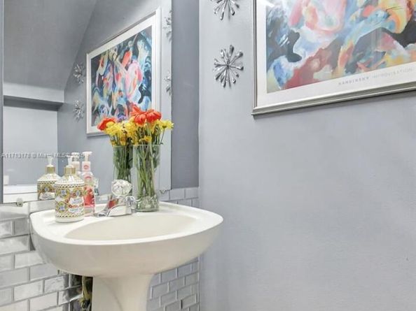 12654 SW 54th St, Miramar FL 33027