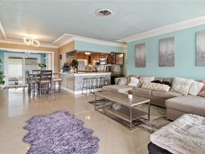 7490 Buchanan St, Hollywood FL 33024