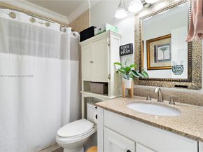 7490 Buchanan St, Hollywood FL 33024