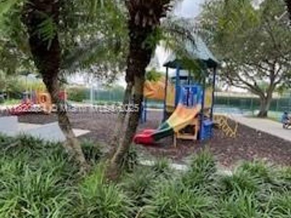 13766 SW 147th Cir Ln 120, Miami FL 33186