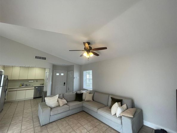 13766 SW 147th Cir Ln 120, Miami FL 33186