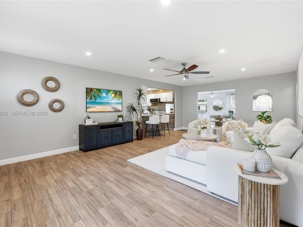 3501 NW 17th Ter, Oakland Park FL 33309