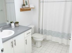 620 SW 111th Ave 104, Pembroke Pines FL 33025