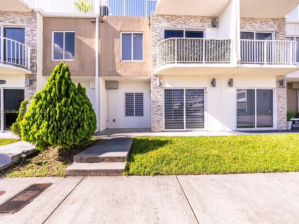 13966 SW 258th Way, Homestead FL 33032