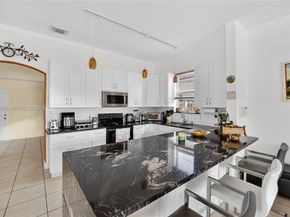 16074 SW 62nd St, Miami FL 33193