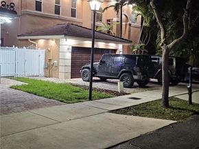 16074 SW 62nd St, Miami FL 33193