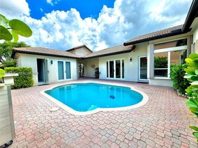 280 SW 167th Ave, Pembroke Pines FL 33027