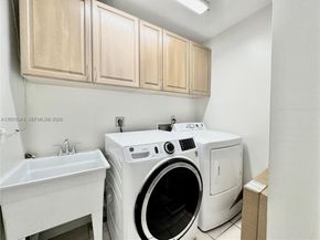 280 SW 167th Ave, Pembroke Pines FL 33027