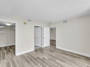 900 SW 8th St 1110, Miami FL 33130