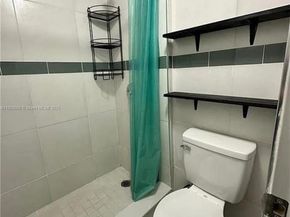 422 NW 25th Ct, Miami FL 33125
