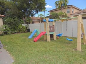 959 NE 37th Ave, Homestead FL 33033