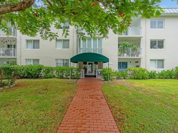 240 Galen Dr