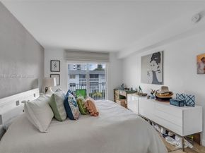 240 Galen Dr 314, Key Biscayne FL 33149