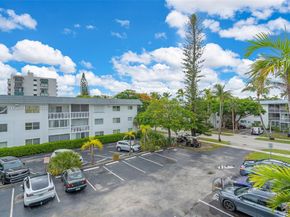 240 Galen Dr 314, Key Biscayne FL 33149