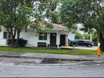 580-590 NW 58th St