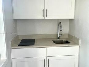 2331 NW 55th Ter, Miami FL 33142