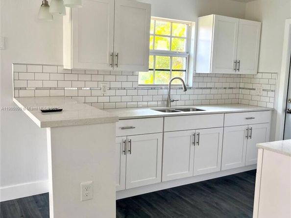 2331 NW 55th Ter, Miami FL 33142