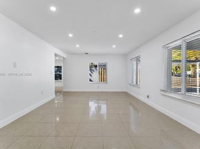 300 SW 11th Ct, Fort Lauderdale FL 33315