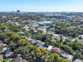 300 SW 11th Ct, Fort Lauderdale FL 33315