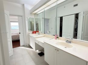 10730 NW 66th St 313, Doral FL 33178