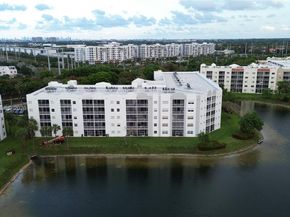 10730 NW 66th St 313, Doral FL 33178
