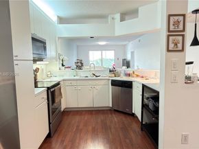 10730 NW 66th St 313, Doral FL 33178