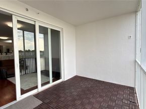 10730 NW 66th St 313, Doral FL 33178