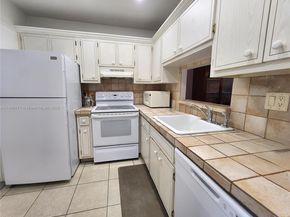 4431 NW 16th St H109, Lauderhill FL 33313