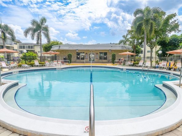 4431 NW 16th St H109, Lauderhill FL 33313