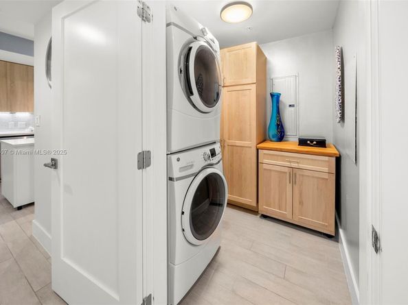 33 N Shore Dr 33, Miami Beach FL 33141