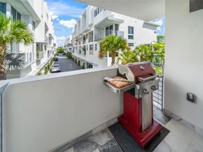 33 N Shore Dr 33, Miami Beach FL 33141